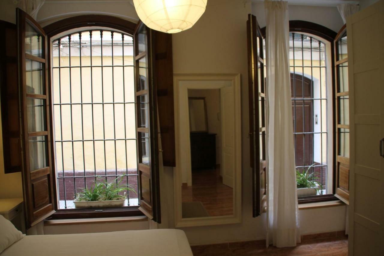 Lyrioshomes Malaga La Merced Centro Dış mekan fotoğraf